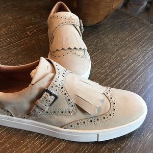 Frye Gemma Kiltie Suede Shoes Size 9M